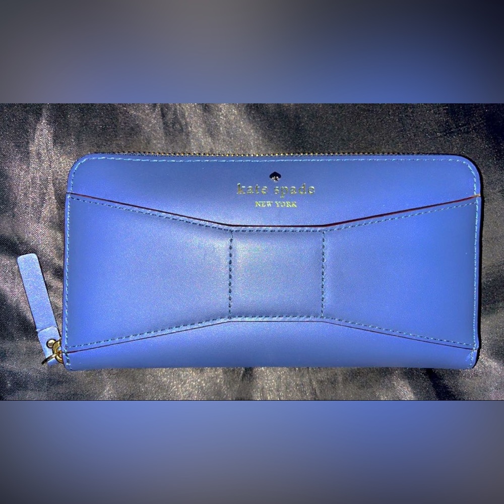 Kate Spade Bow Wallet